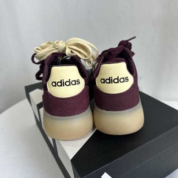 Adidas Barreda Decode Women's Size 6 Athletic Shoes Burgundy Casual Sneakers NEW - Picture 3 of 9